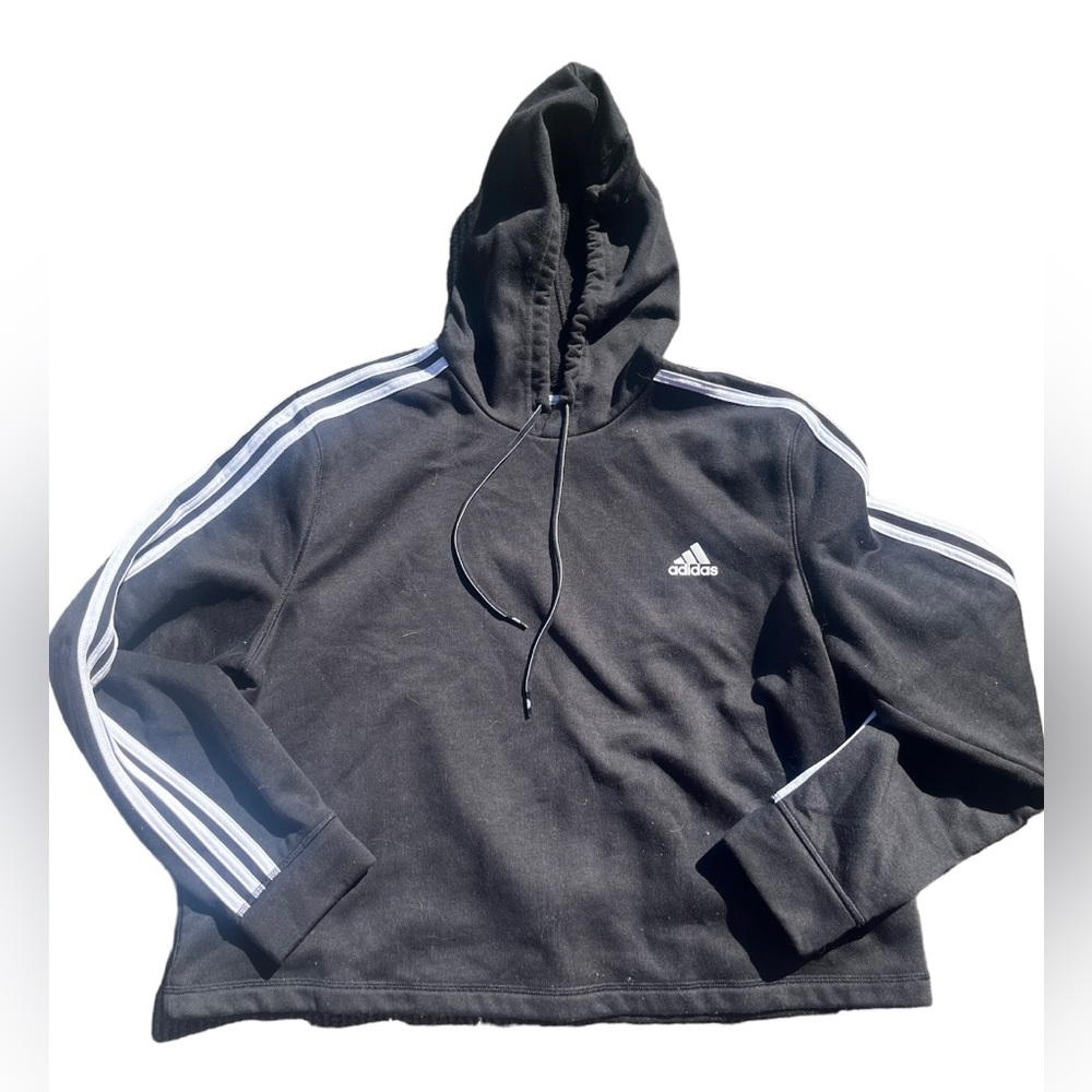 ✨Women’s Adidas Stripped Cropped Hoodie Size 2XL✨